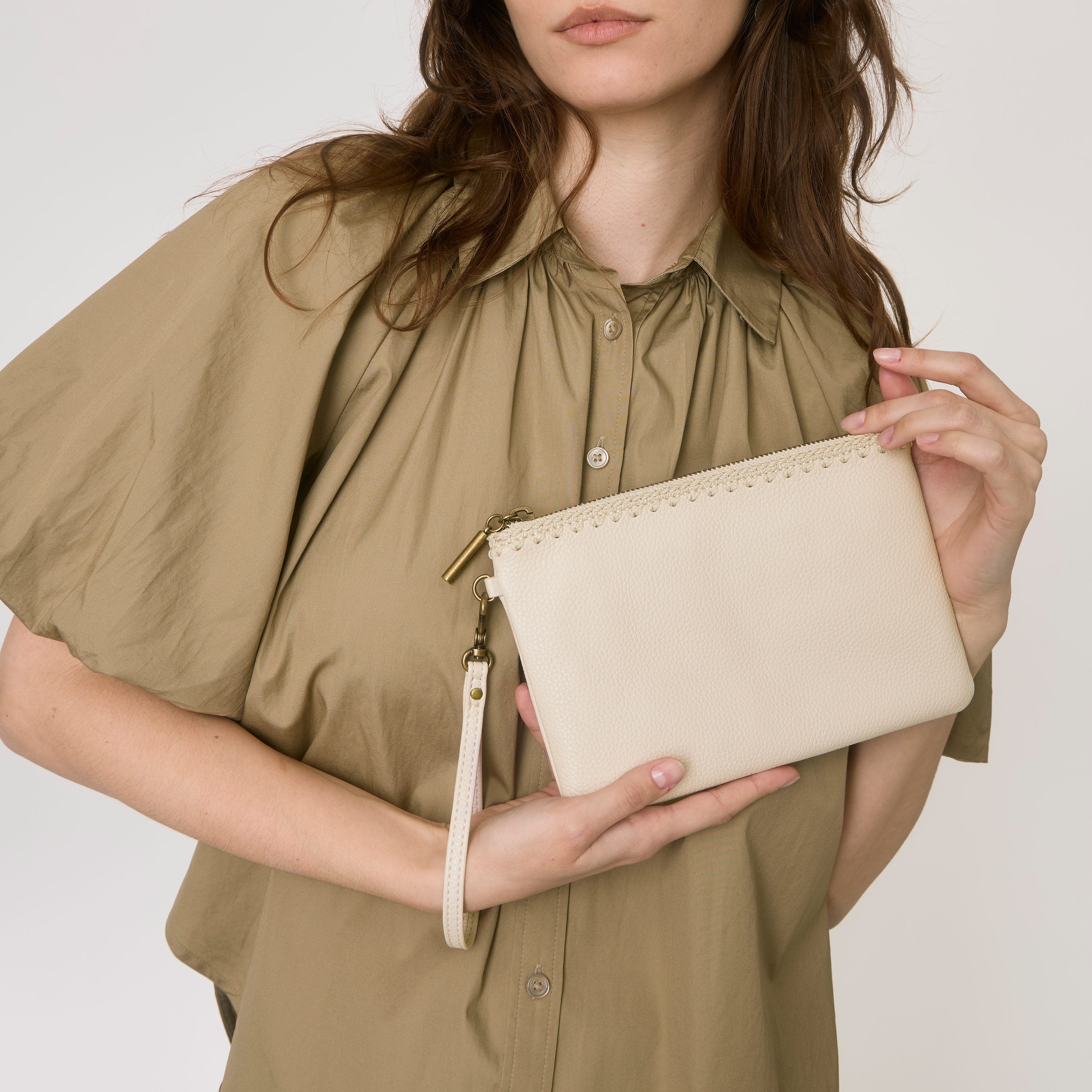 The Sak Vita Wristlet - Leather - Stone