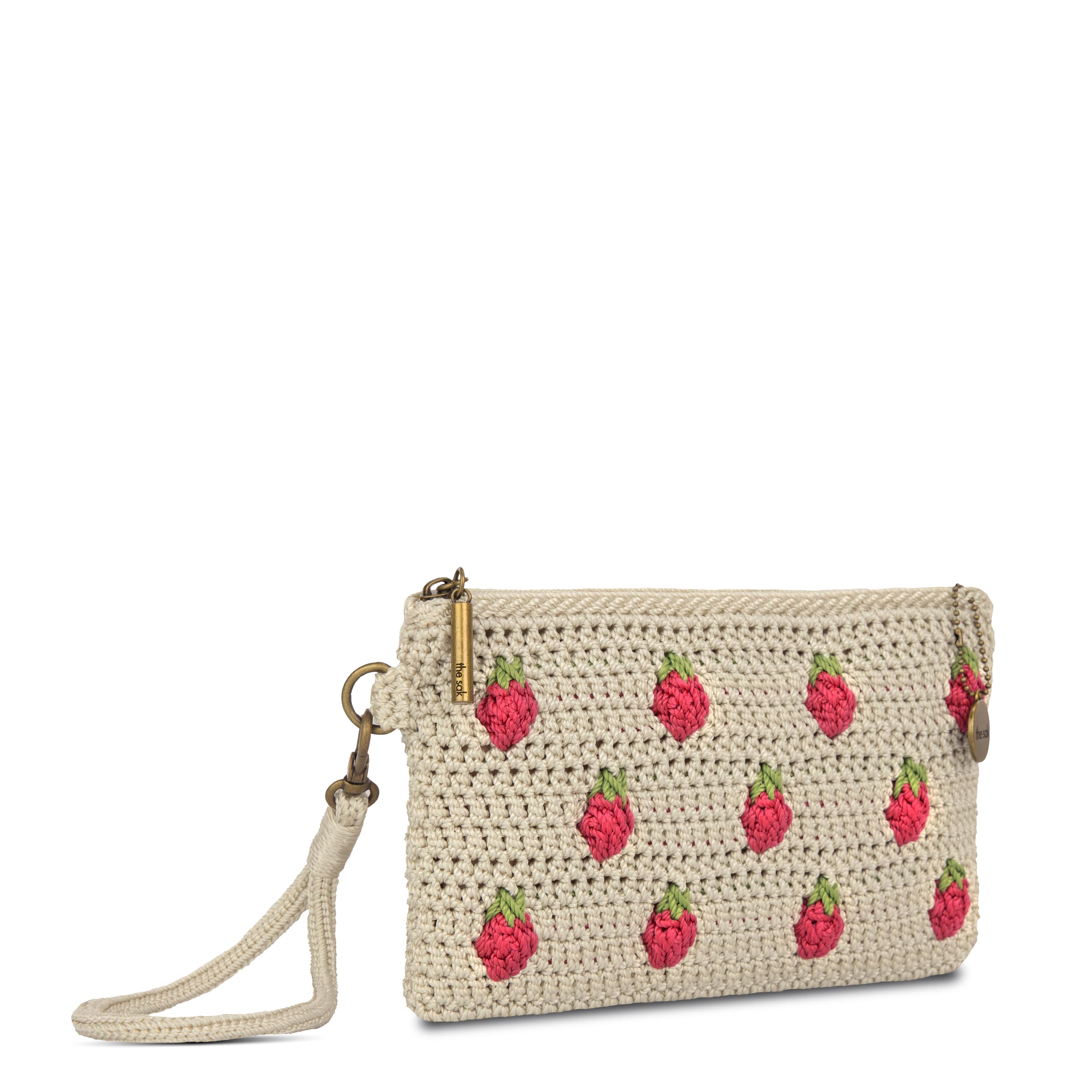 The Sak Vita Wristlet - Hand Crochet - Natural Strawberries