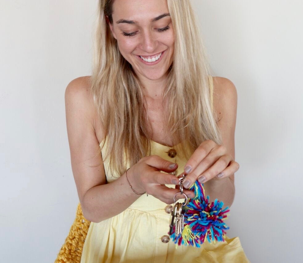DIY Pom Pom Keychain With London Kaye