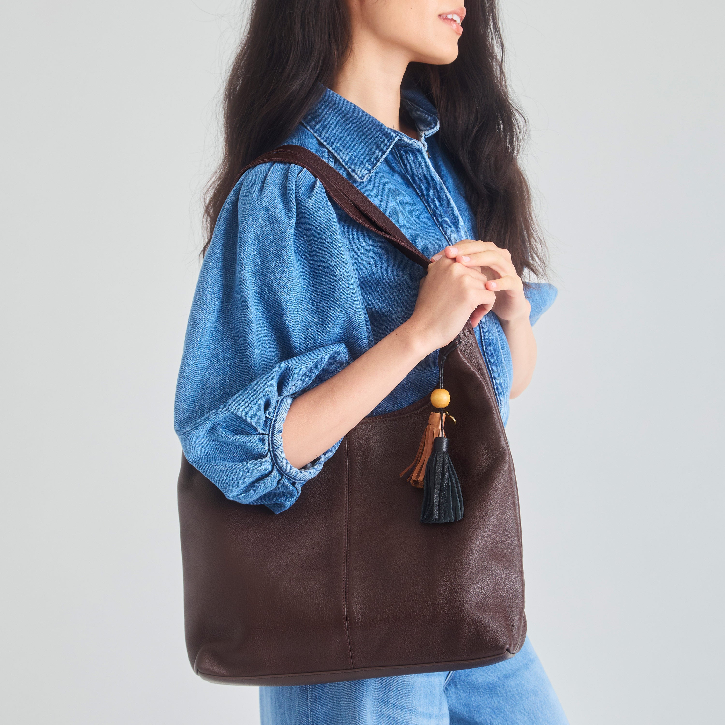 The Sak Huntley Hobo - Leather - Mahogany