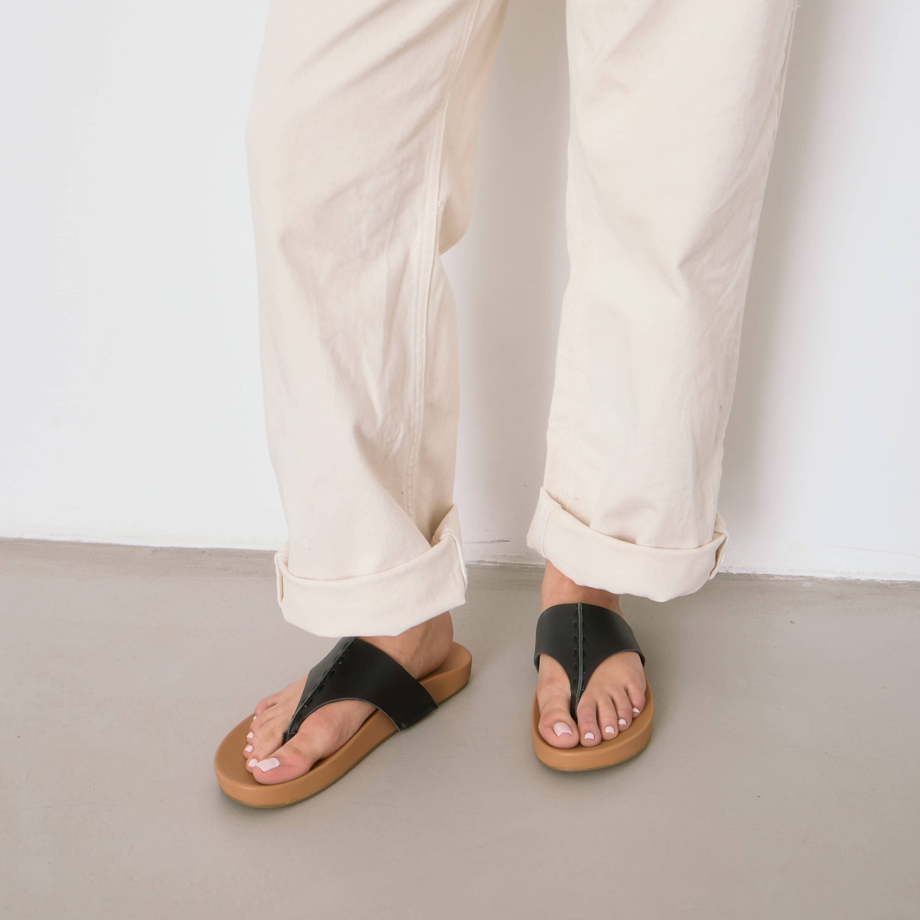 The Sak Everly Sandal - Leather - Black