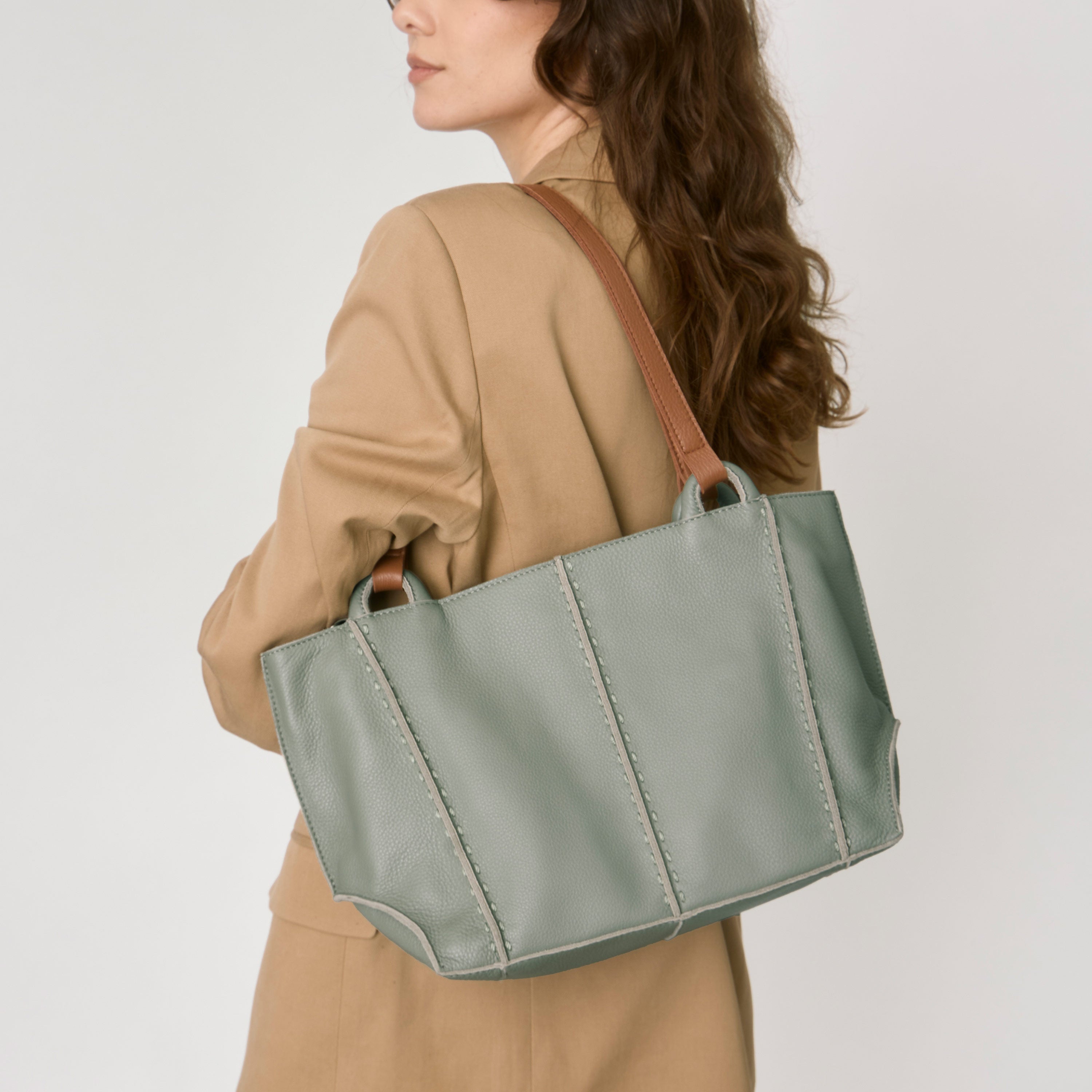 The Sak Los Feliz Satchel - Leather - Meadow