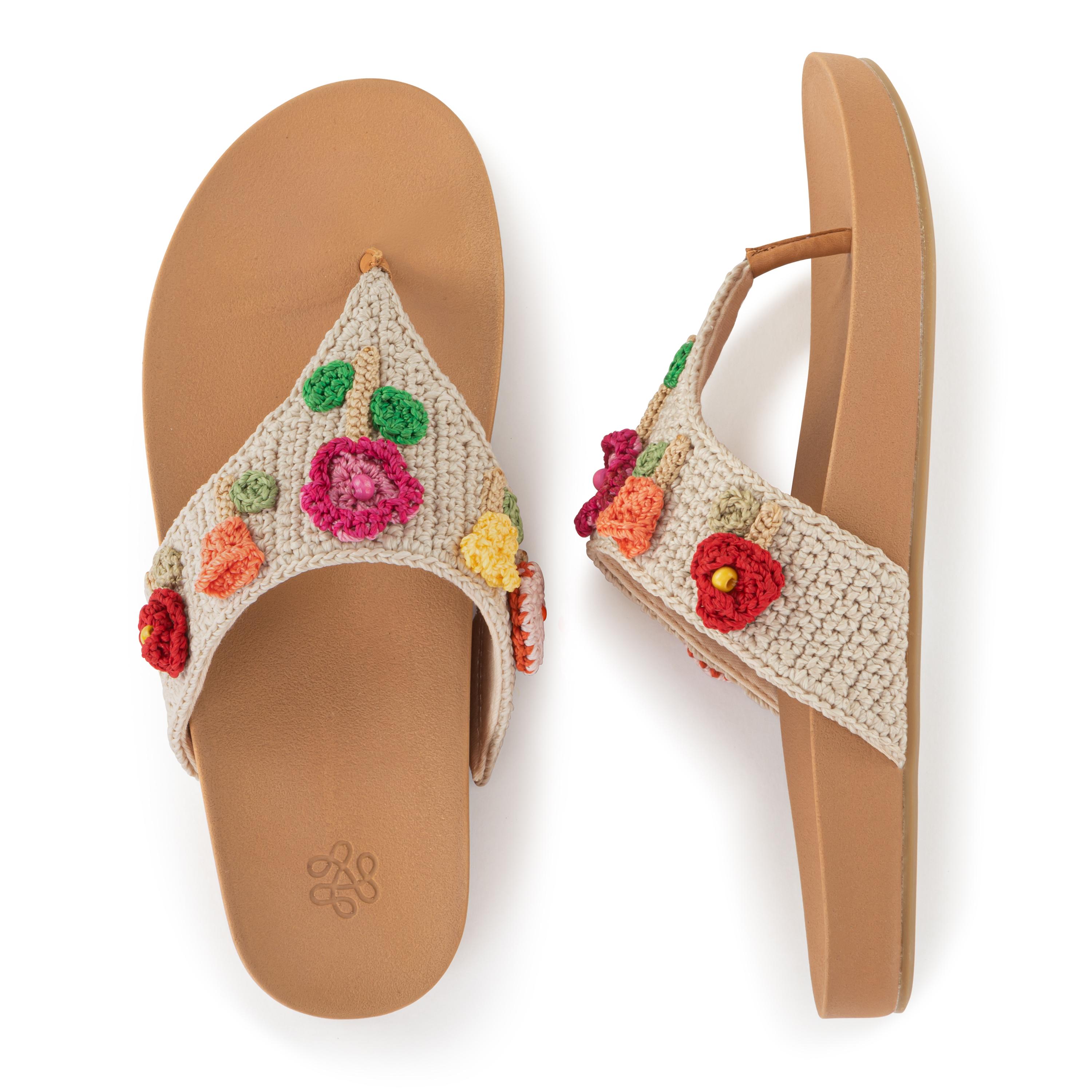 The Sak Everly Sandal - Hand Crochet - Flower Ecru