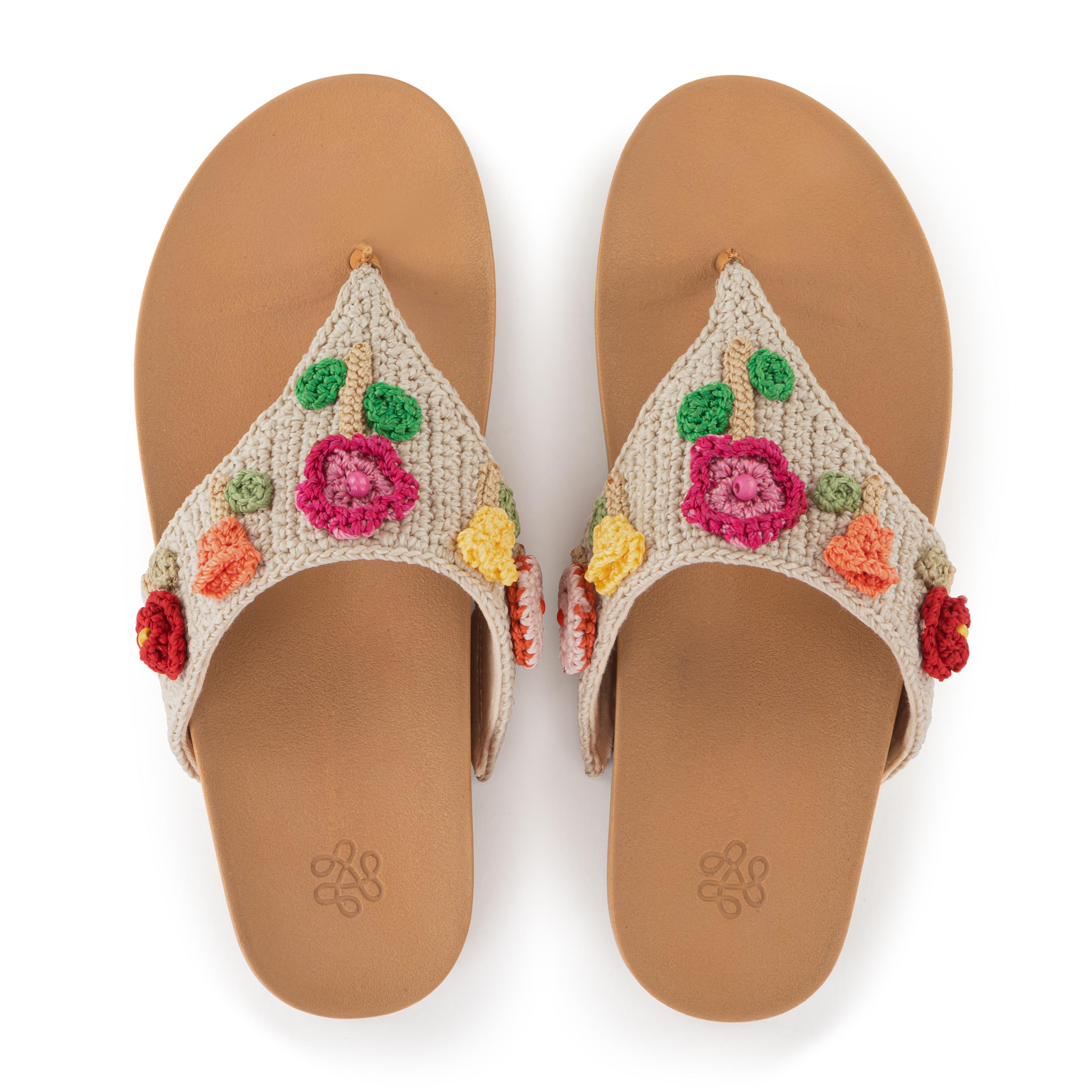 The Sak Everly Sandal - Hand Crochet - Flower Ecru