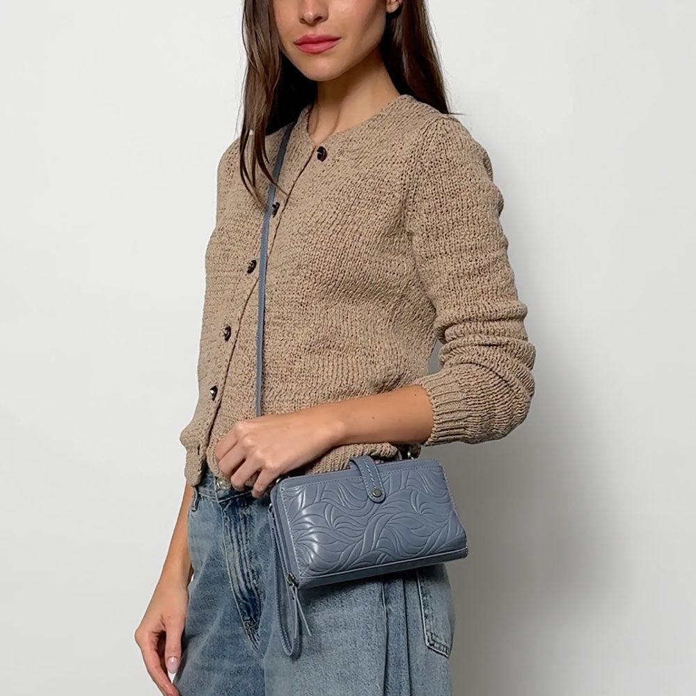 The Sak Iris Smartphone Wallet - Leather - Maritime Wave Embossed