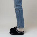 The Sak Bolinas Everyday Clog - Leather - Black Shearling